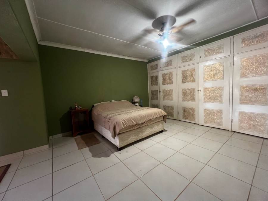 Commercial Property for Sale in De Wildt North West